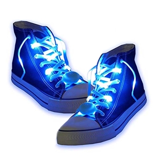 Blå snørebånd med blåt lys